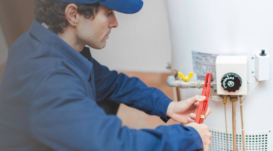 Local tankless water heater installation in Sailor Springs, IL