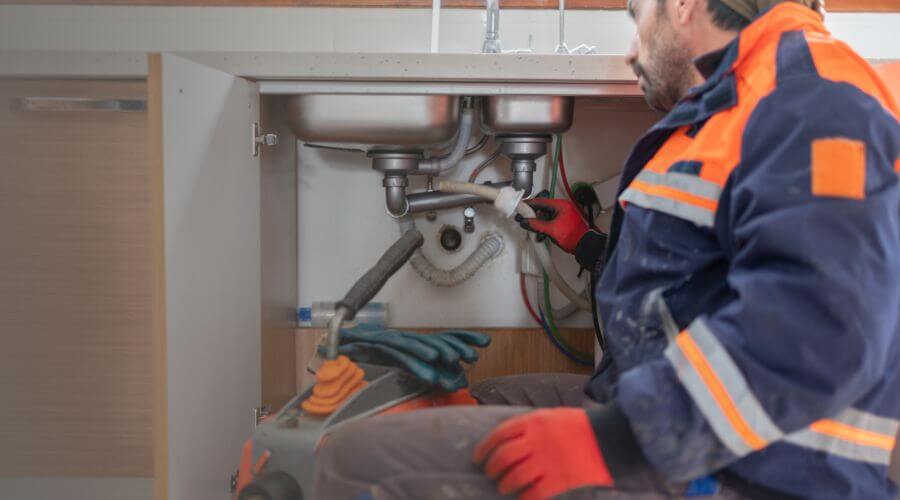 Professional tankless water heater installation services in Sailor Springs, IL